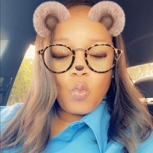 Meet your Posher, Ms.